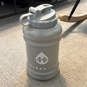 Hydrojug